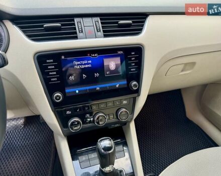 Серый Шкода Октавия, объемом двигателя 1.6 л и пробегом 210 тыс. км за 15990 $, фото 28 на Automoto.ua