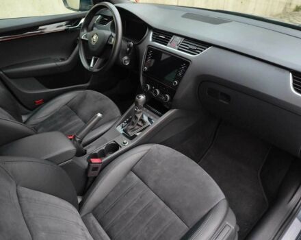 Сірий Шкода Октавія, об'ємом двигуна 2 л та пробігом 54 тис. км за 7500 $, фото 12 на Automoto.ua