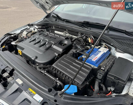 Серый Шкода Октавия, объемом двигателя 2 л и пробегом 259 тыс. км за 14970 $, фото 95 на Automoto.ua