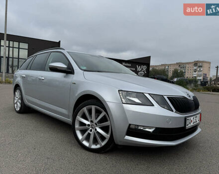 Серый Шкода Октавия, объемом двигателя 2 л и пробегом 259 тыс. км за 14970 $, фото 9 на Automoto.ua