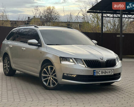 Шкода Октавия 2019 в Дрогобыче на Automoto.ua Серый Шкода Октавия, объемом двигателя 1.97 л и пробегом 231 тыс. км за 16999 $, фото 3 на Automoto.ua