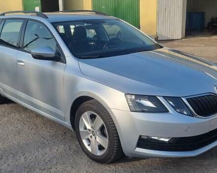 Сірий Шкода Октавія, об'ємом двигуна 1.5 л та пробігом 125 тис. км за 16200 $, фото 17 на Automoto.ua