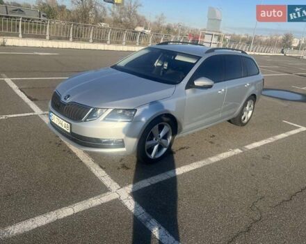Серый Шкода Октавия, объемом двигателя 2 л и пробегом 233 тыс. км за 17850 $, фото 4 на Automoto.ua