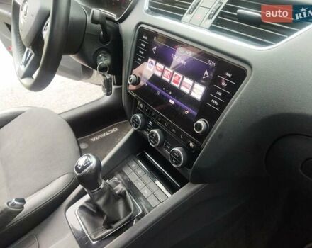 Серый Шкода Октавия, объемом двигателя 1.6 л и пробегом 212 тыс. км за 13500 $, фото 34 на Automoto.ua