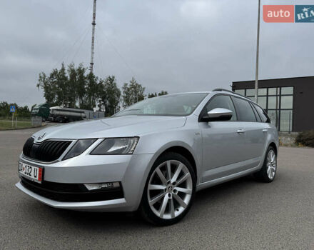 Серый Шкода Октавия, объемом двигателя 2 л и пробегом 259 тыс. км за 14970 $, фото 2 на Automoto.ua