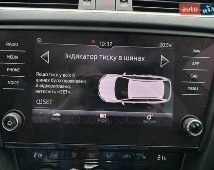 Серый Шкода Октавия, объемом двигателя 2 л и пробегом 259 тыс. км за 14970 $, фото 54 на Automoto.ua