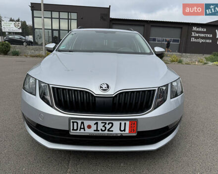 Серый Шкода Октавия, объемом двигателя 2 л и пробегом 259 тыс. км за 14970 $, фото 13 на Automoto.ua