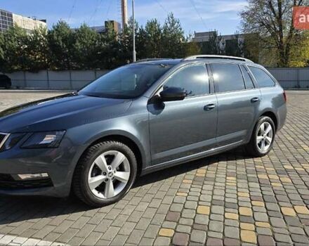 Шкода Октавия 2019 в Луцке на Automoto.ua Серый Шкода Октавия, объемом двигателя 1.97 л и пробегом 269 тыс. км за 15400 $, фото 25 на Automoto.ua