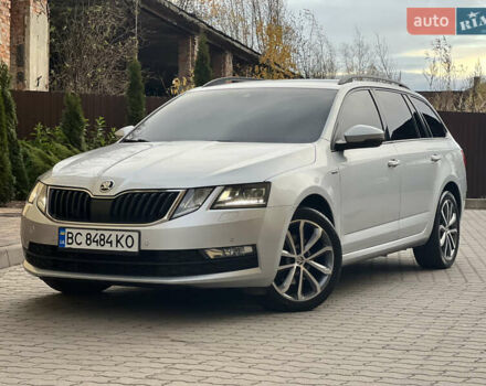 Шкода Октавия 2019 в Дрогобыче на Automoto.ua Серый Шкода Октавия, объемом двигателя 1.97 л и пробегом 231 тыс. км за 16999 $, фото 17 на Automoto.ua