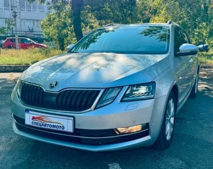 Серый Шкода Октавия, объемом двигателя 1.6 л и пробегом 210 тыс. км за 15990 $, фото 5 на Automoto.ua