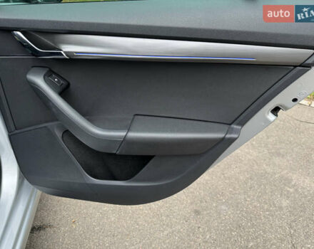 Серый Шкода Октавия, объемом двигателя 2 л и пробегом 175 тыс. км за 17999 $, фото 20 на Automoto.ua