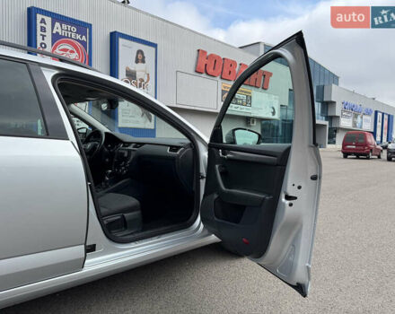 Серый Шкода Октавия, объемом двигателя 2 л и пробегом 259 тыс. км за 14970 $, фото 69 на Automoto.ua