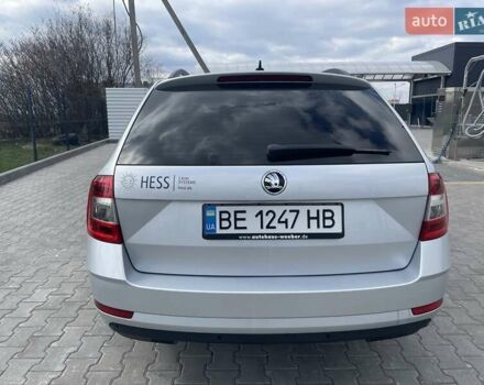 Серый Шкода Октавия, объемом двигателя 1.6 л и пробегом 240 тыс. км за 13500 $, фото 5 на Automoto.ua