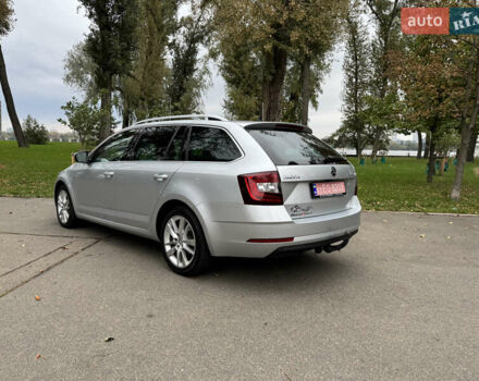 Серый Шкода Октавия, объемом двигателя 2 л и пробегом 175 тыс. км за 17999 $, фото 2 на Automoto.ua