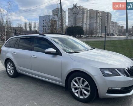 Серый Шкода Октавия, объемом двигателя 1.6 л и пробегом 240 тыс. км за 13500 $, фото 2 на Automoto.ua