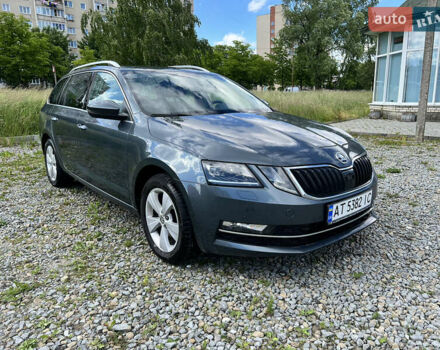 Серый Шкода Октавия, объемом двигателя 2 л и пробегом 270 тыс. км за 14500 $, фото 2 на Automoto.ua