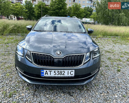 Серый Шкода Октавия, объемом двигателя 2 л и пробегом 270 тыс. км за 14500 $, фото 1 на Automoto.ua