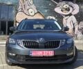 Шкода Октавия 2019 в Луцке на Automoto.ua Серый Шкода Октавия, объемом двигателя 1.97 л и пробегом 269 тыс. км за 15400 $, фото 2 на Automoto.ua