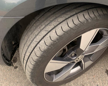 Серый Шкода Октавия, объемом двигателя 1.97 л и пробегом 290 тыс. км за 14800 $, фото 2 на Automoto.ua