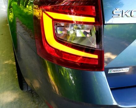 Серый Шкода Октавия, объемом двигателя 2 л и пробегом 289 тыс. км за 15000 $, фото 4 на Automoto.ua