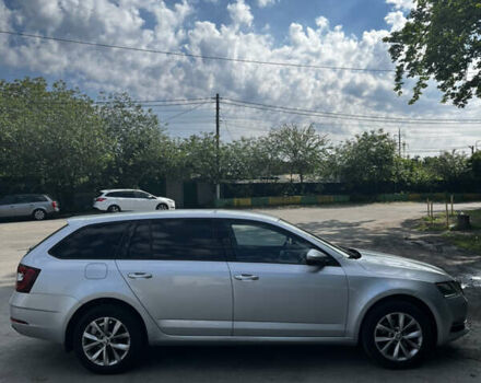 Сірий Шкода Октавія, об'ємом двигуна 1.97 л та пробігом 120 тис. км за 17300 $, фото 1 на Automoto.ua