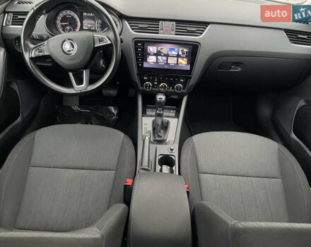 Серый Шкода Октавия, объемом двигателя 1.97 л и пробегом 204 тыс. км за 17999 $, фото 40 на Automoto.ua