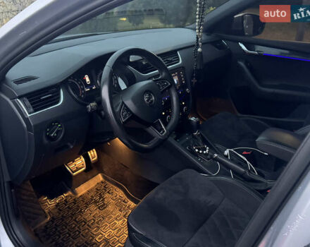 Серый Шкода Октавия, объемом двигателя 2 л и пробегом 255 тыс. км за 16900 $, фото 21 на Automoto.ua