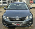 Серый Шкода Октавия, объемом двигателя 2 л и пробегом 210 тыс. км за 17900 $, фото 2 на Automoto.ua
