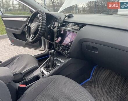 Серый Шкода Октавия, объемом двигателя 1.6 л и пробегом 240 тыс. км за 13500 $, фото 19 на Automoto.ua