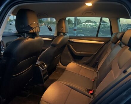 Серый Шкода Октавия, объемом двигателя 1.6 л и пробегом 325 тыс. км за 13500 $, фото 8 на Automoto.ua