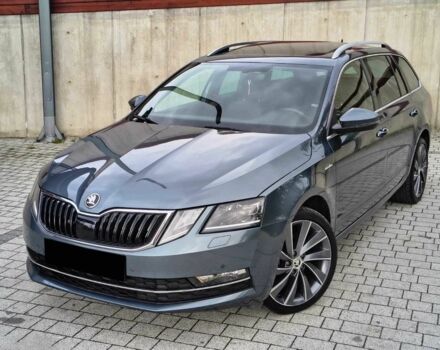 Сірий Шкода Октавія, об'ємом двигуна 2 л та пробігом 54 тис. км за 7500 $, фото 2 на Automoto.ua