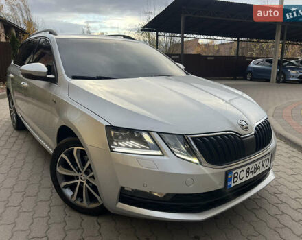Шкода Октавия 2019 в Дрогобыче на Automoto.ua Серый Шкода Октавия, объемом двигателя 1.97 л и пробегом 231 тыс. км за 16999 $, фото 10 на Automoto.ua