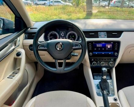 Серый Шкода Октавия, объемом двигателя 1.6 л и пробегом 210 тыс. км за 15990 $, фото 12 на Automoto.ua