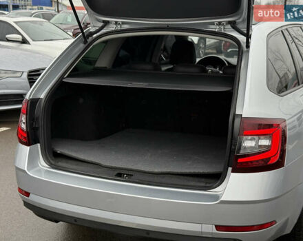 Серый Шкода Октавия, объемом двигателя 1.97 л и пробегом 233 тыс. км за 18800 $, фото 15 на Automoto.ua