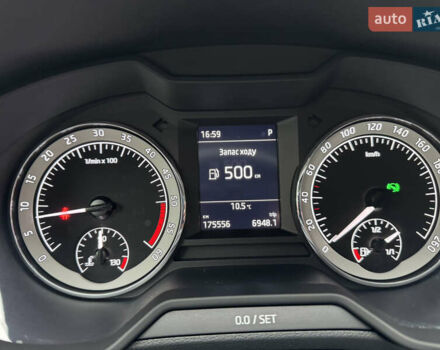 Серый Шкода Октавия, объемом двигателя 2 л и пробегом 175 тыс. км за 17999 $, фото 35 на Automoto.ua