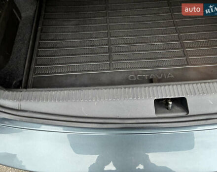 Сірий Шкода Октавія, об'ємом двигуна 1.97 л та пробігом 144 тис. км за 18700 $, фото 27 на Automoto.ua
