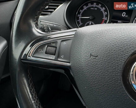 Серый Шкода Октавия, объемом двигателя 2 л и пробегом 259 тыс. км за 14970 $, фото 42 на Automoto.ua