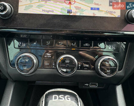 Серый Шкода Октавия, объемом двигателя 2 л и пробегом 259 тыс. км за 14970 $, фото 48 на Automoto.ua