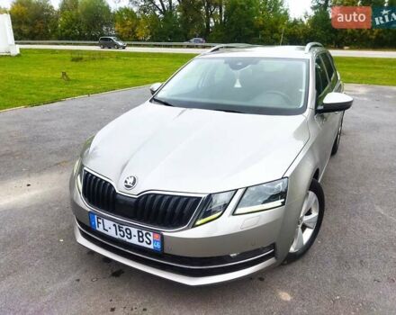 Серый Шкода Октавия, объемом двигателя 1.6 л и пробегом 212 тыс. км за 13500 $, фото 6 на Automoto.ua