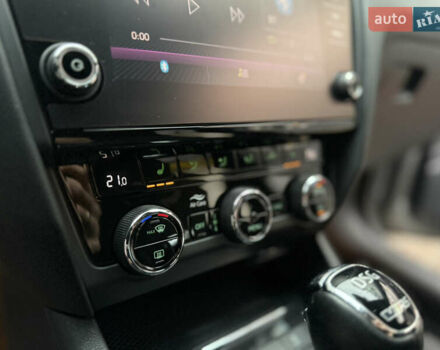 Серый Шкода Октавия, объемом двигателя 1.97 л и пробегом 219 тыс. км за 20950 $, фото 24 на Automoto.ua