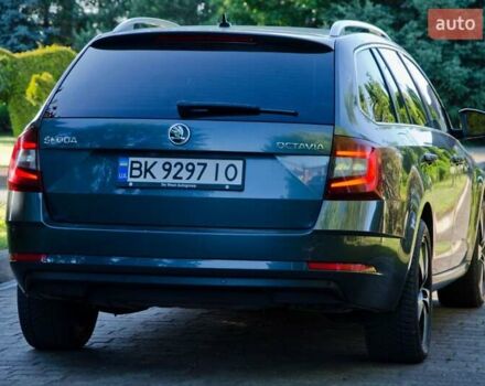 Сірий Шкода Октавія, об'ємом двигуна 1.6 л та пробігом 336 тис. км за 13800 $, фото 29 на Automoto.ua