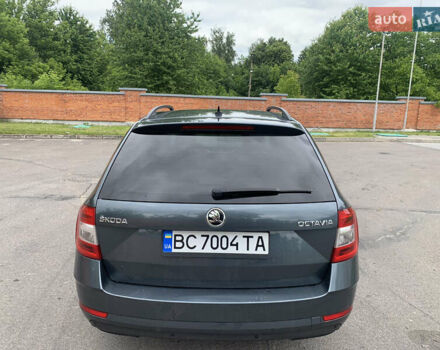 Серый Шкода Октавия, объемом двигателя 1.97 л и пробегом 290 тыс. км за 14800 $, фото 6 на Automoto.ua