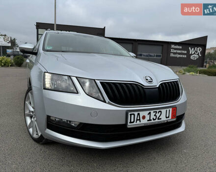 Серый Шкода Октавия, объемом двигателя 2 л и пробегом 259 тыс. км за 14970 $, фото 6 на Automoto.ua