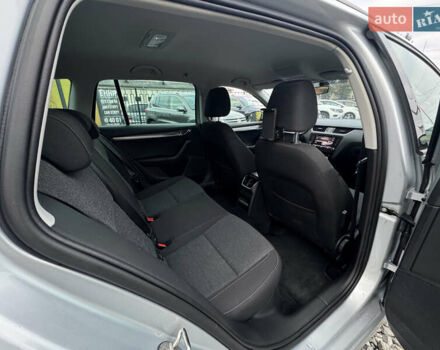 Серый Шкода Октавия, объемом двигателя 2 л и пробегом 291 тыс. км за 14800 $, фото 40 на Automoto.ua