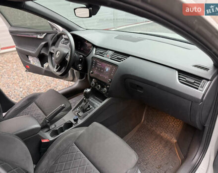 Серый Шкода Октавия, объемом двигателя 1.97 л и пробегом 219 тыс. км за 20950 $, фото 30 на Automoto.ua