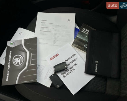 Серый Шкода Октавия, объемом двигателя 1.97 л и пробегом 204 тыс. км за 17999 $, фото 74 на Automoto.ua