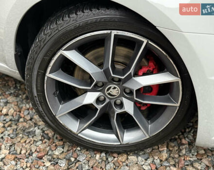 Серый Шкода Октавия, объемом двигателя 1.97 л и пробегом 219 тыс. км за 20950 $, фото 3 на Automoto.ua