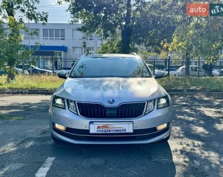 Серый Шкода Октавия, объемом двигателя 1.6 л и пробегом 210 тыс. км за 15990 $, фото 6 на Automoto.ua