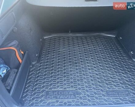 Серый Шкода Октавия, объемом двигателя 1.6 л и пробегом 240 тыс. км за 13500 $, фото 15 на Automoto.ua