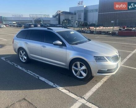 Серый Шкода Октавия, объемом двигателя 2 л и пробегом 233 тыс. км за 17850 $, фото 6 на Automoto.ua